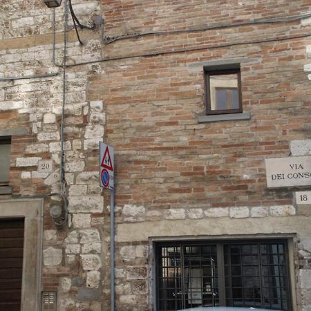 Ferienwohnung Happy House - Quartiere Monumentale Gubbio Exterior foto