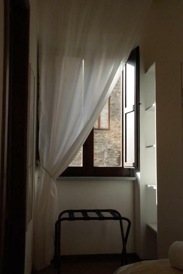 Ferienwohnung Happy House - Quartiere Monumentale Gubbio Exterior foto